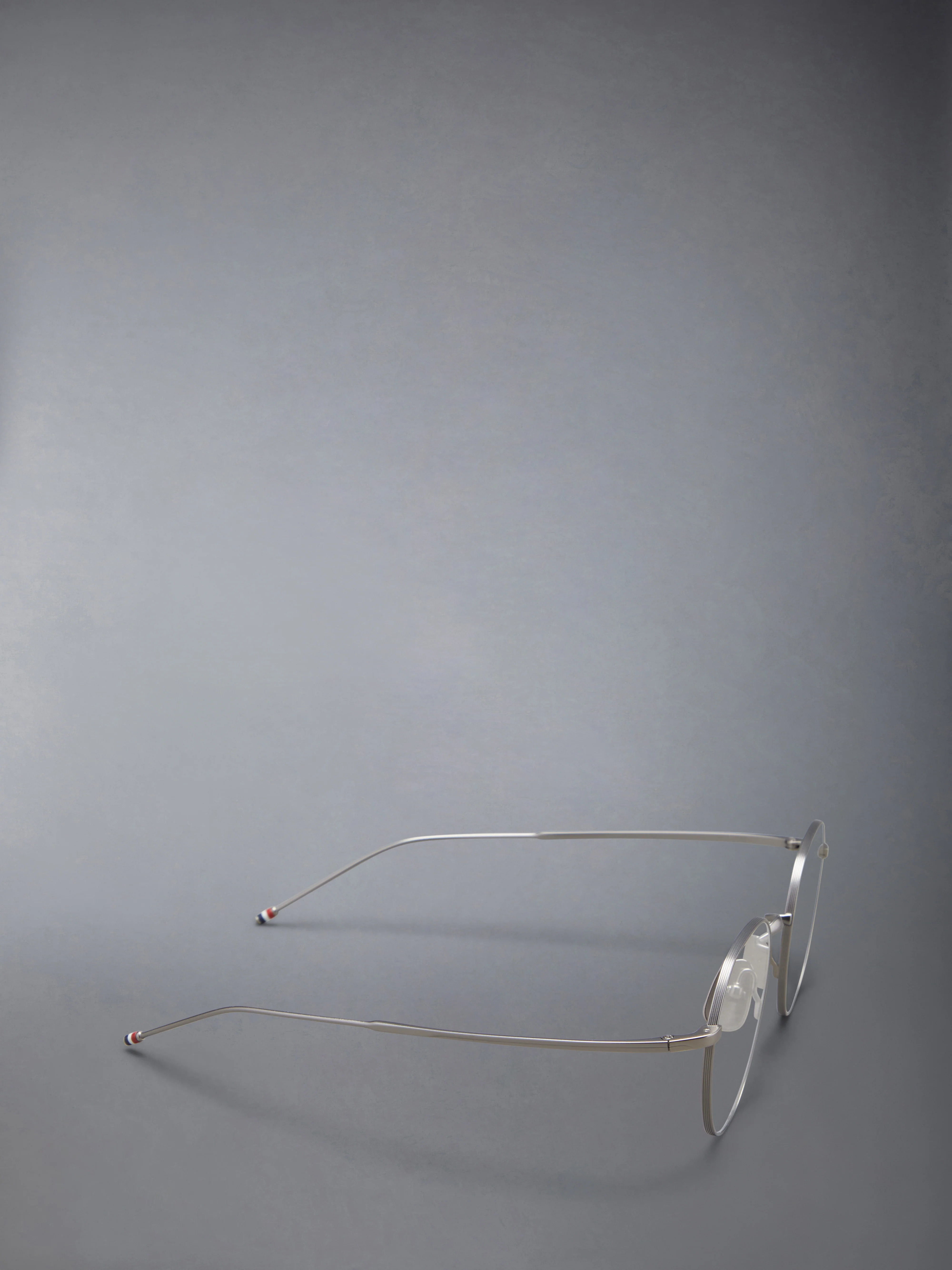 TITANIUM ROUND EYEGLASSES - Image 6
