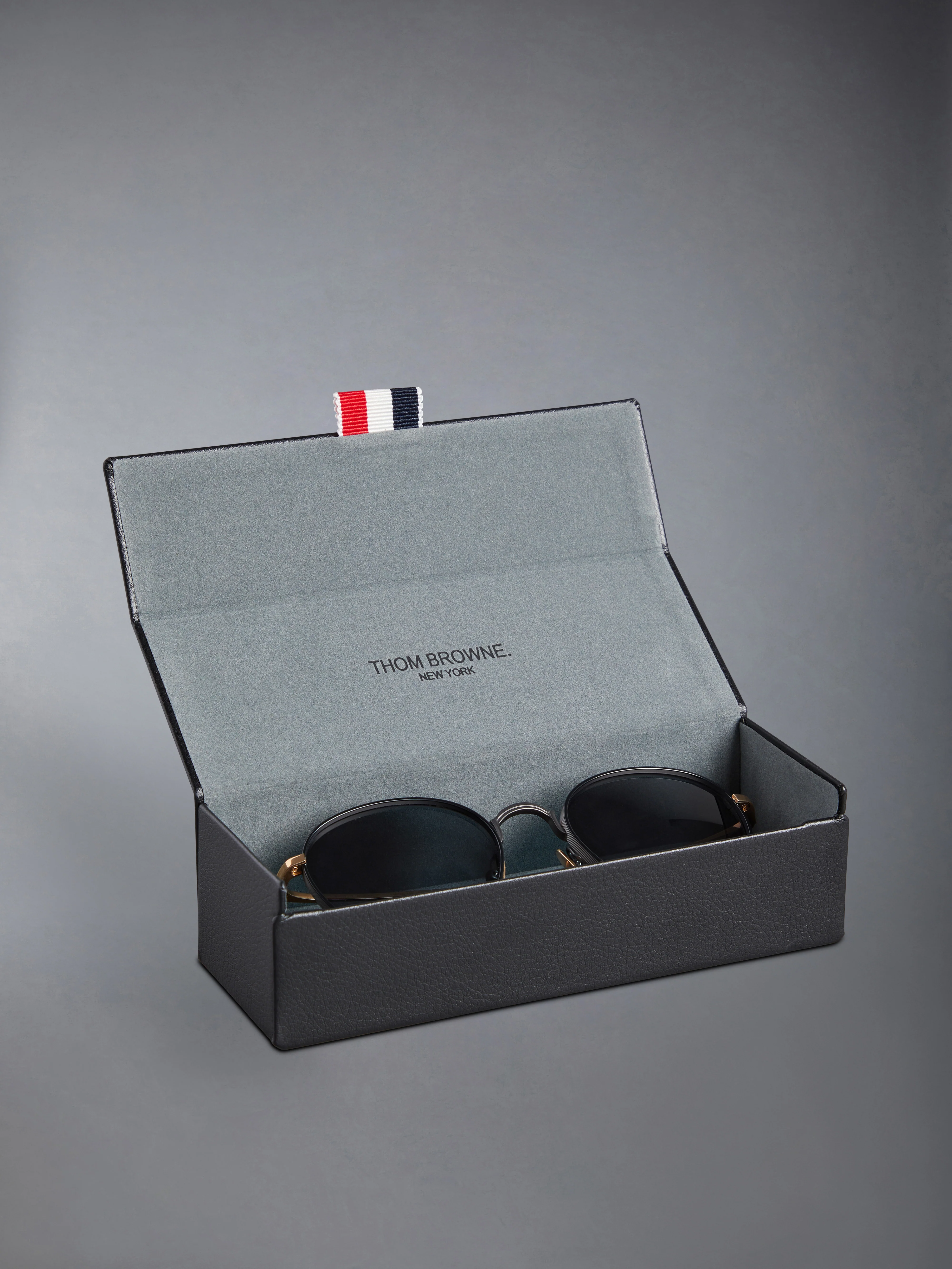 TITANIUM ROUND SUNGLASSES - Image 6