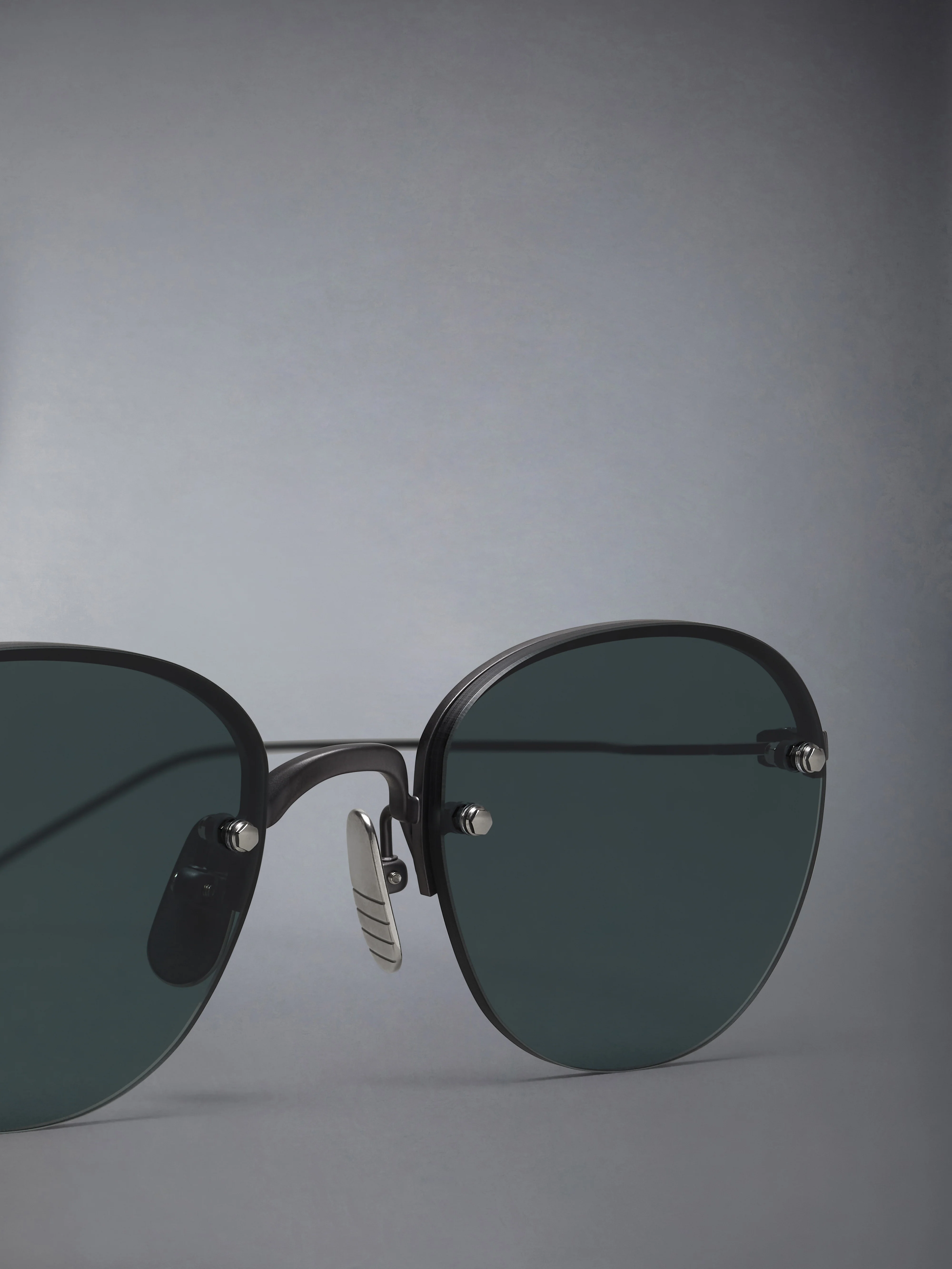 TITANIUM SEMI RIMLESS OVAL SUNGLASSES - Image 3