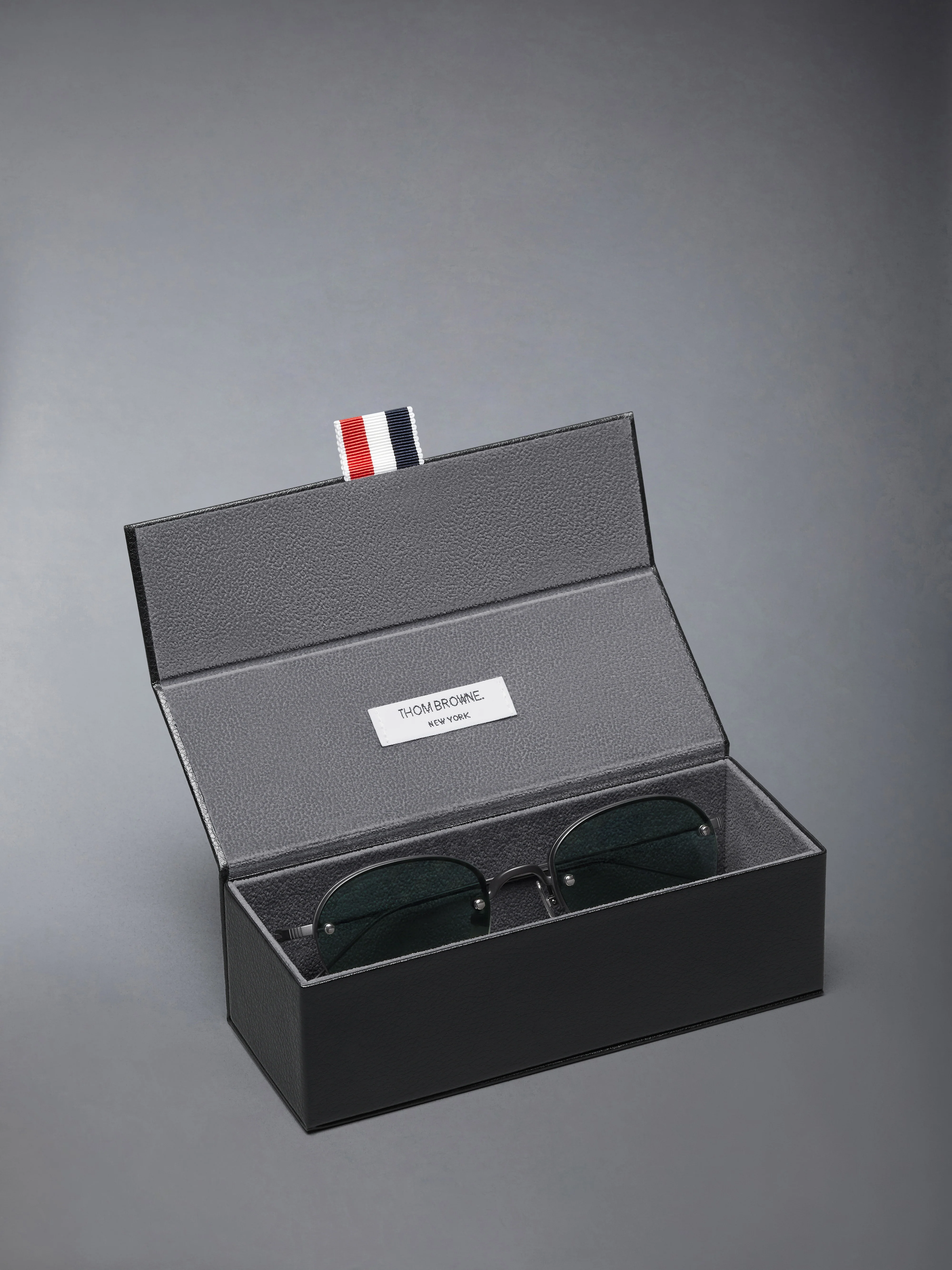 TITANIUM SEMI RIMLESS OVAL SUNGLASSES - Image 4