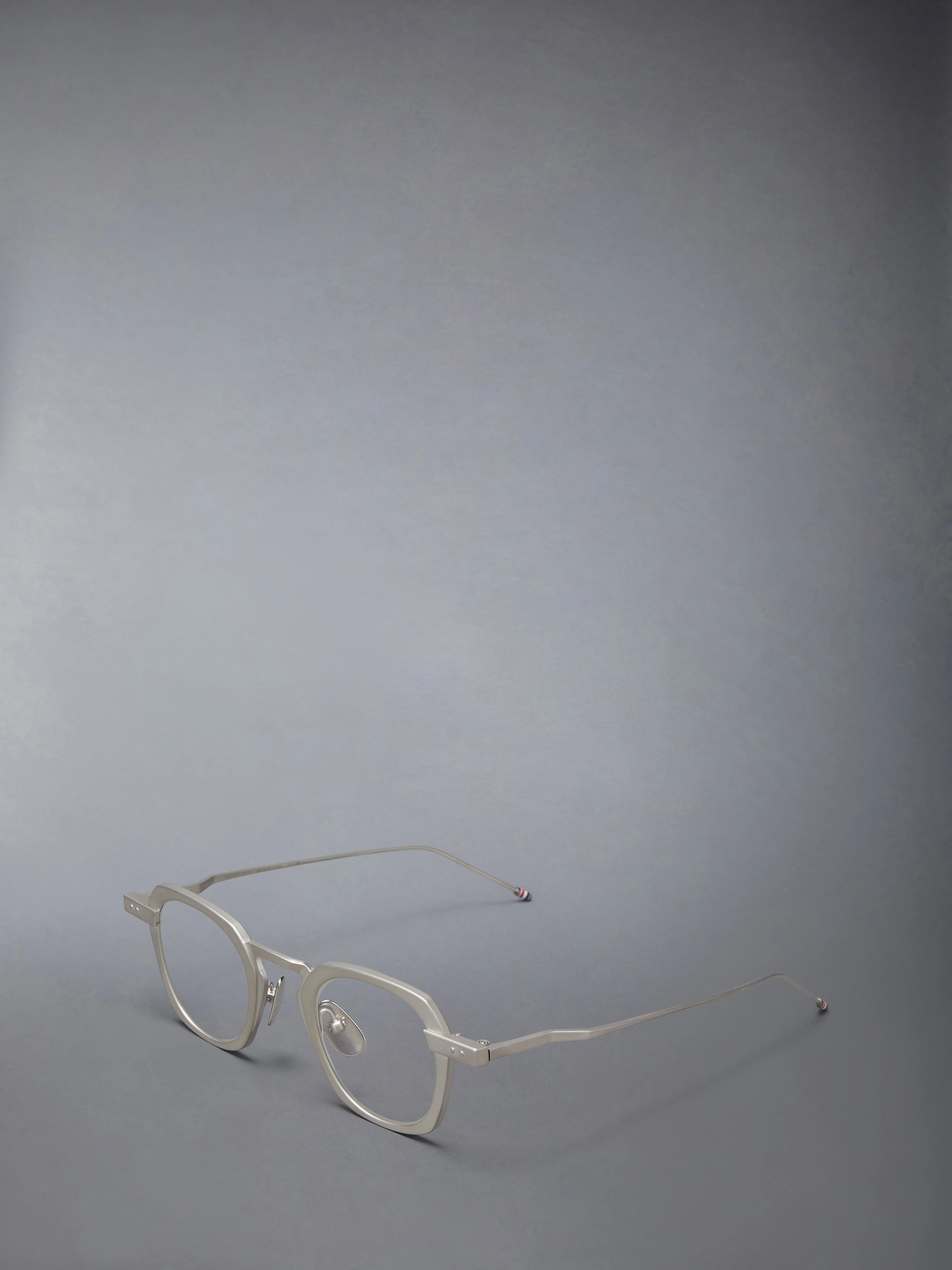TITANIUM SQUARE EYEGLASSES - Image 2