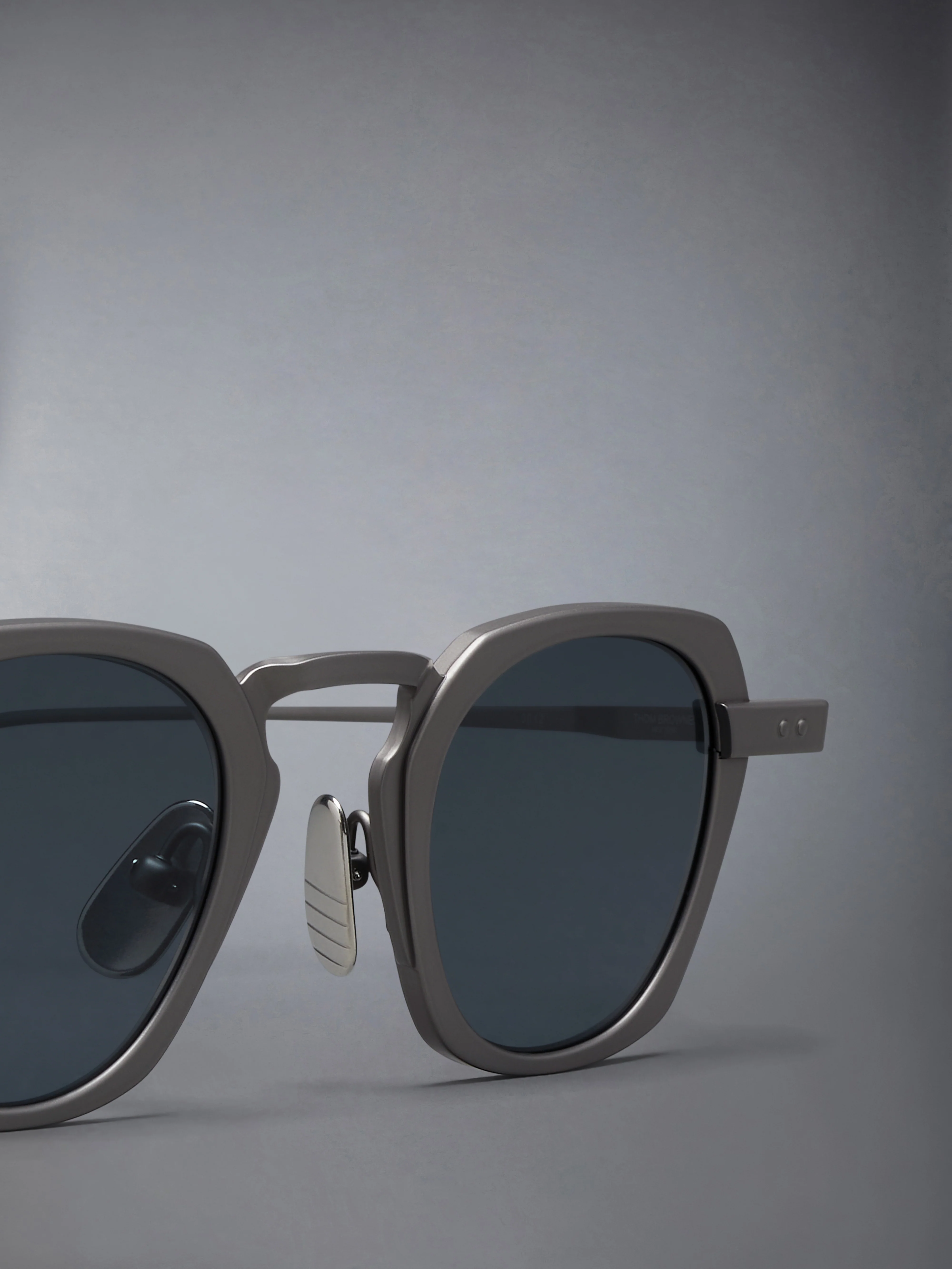TITANIUM SQUARE SUNGLASSES - Image 3