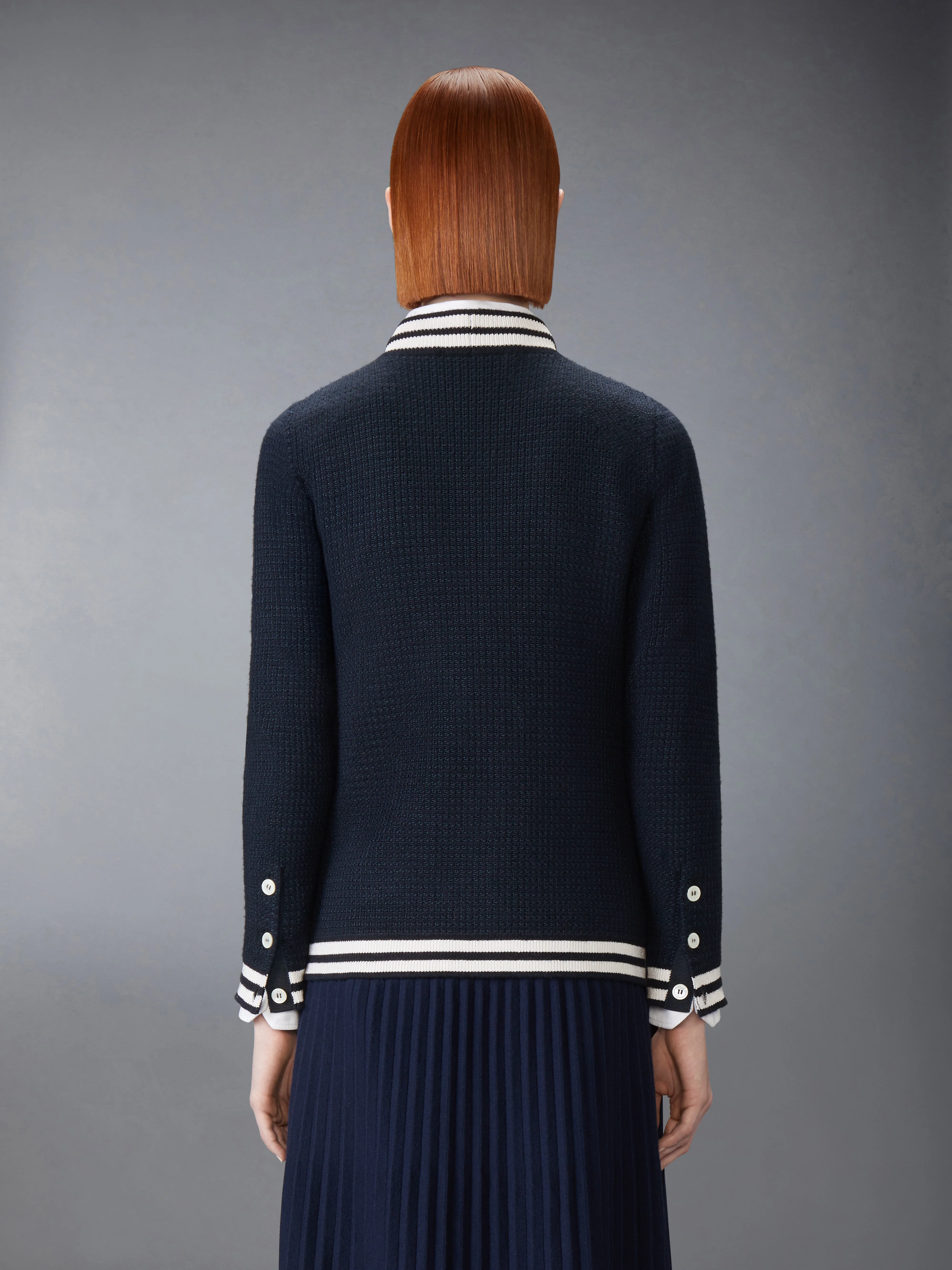 TUCK STITCH SILK CASHMERE & WOOL V NECK CARDIGAN - Image 2