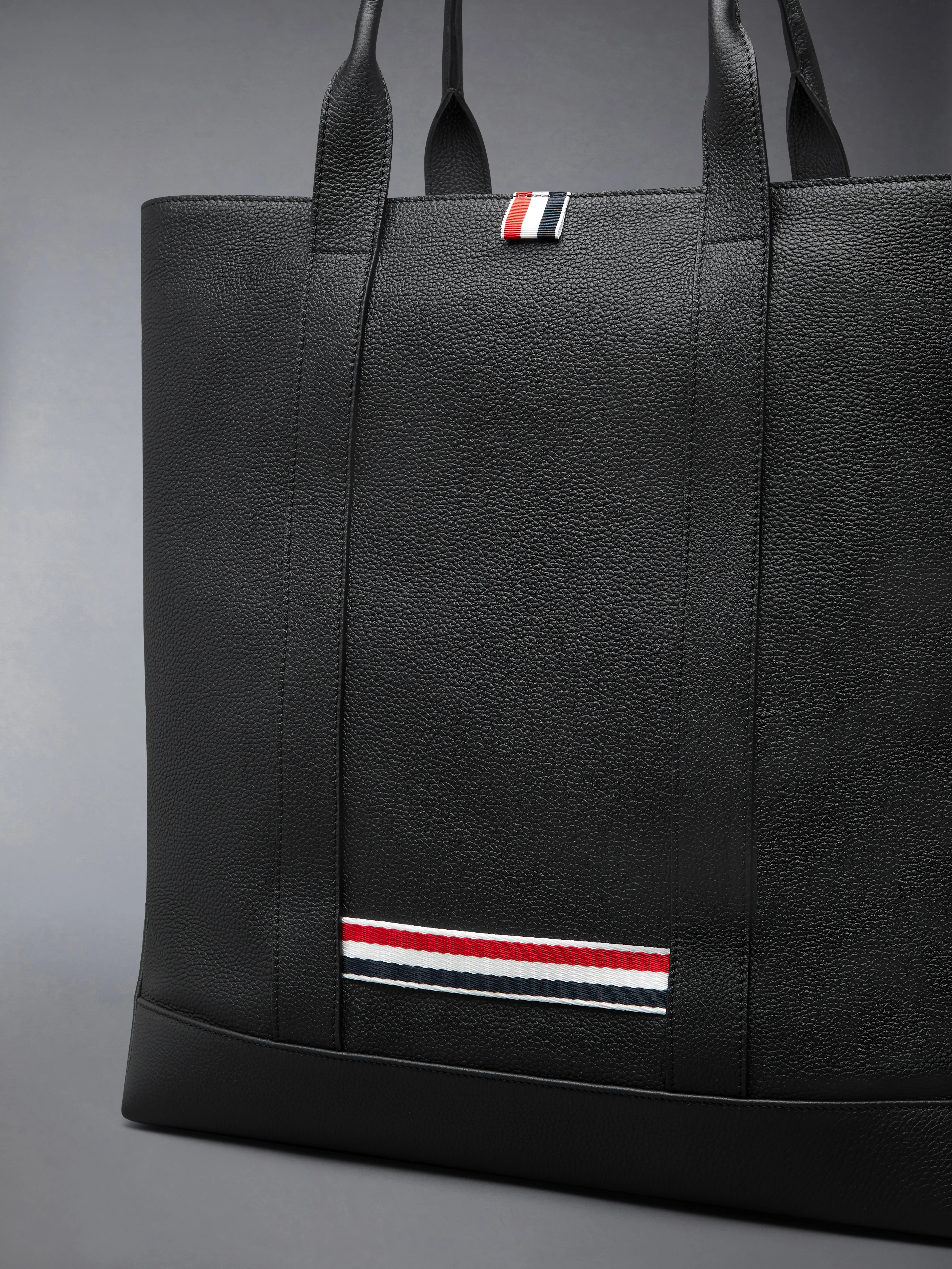 VERTICAL TOOL TOTE IN SOFT PEBBLE GRAIN LEATHER - Image 5
