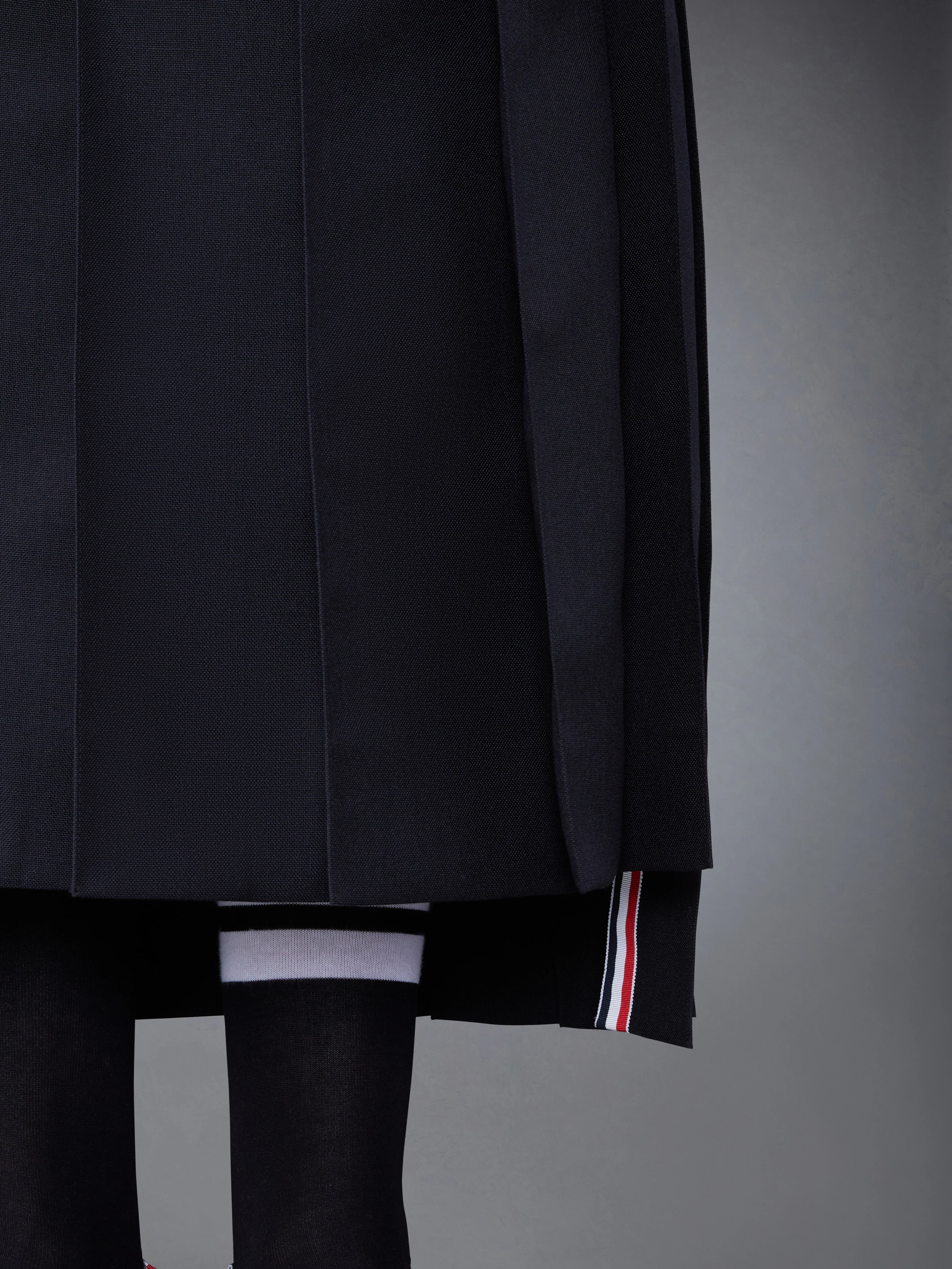 WOOL CLASSIC PLEATED SKIRT - Image 5